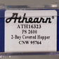 Athearn 16323 N Chicago & North Western PS-2 2600 Covered Hopper #95764