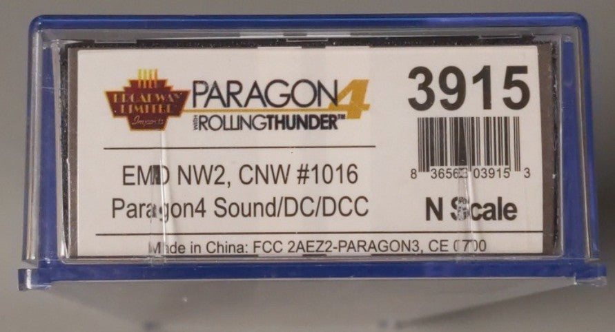 Broadway Limited 3915 N C&NW EMD NW2 Diesel Locomotive Sound/DC/DCC #1016 LN/Box