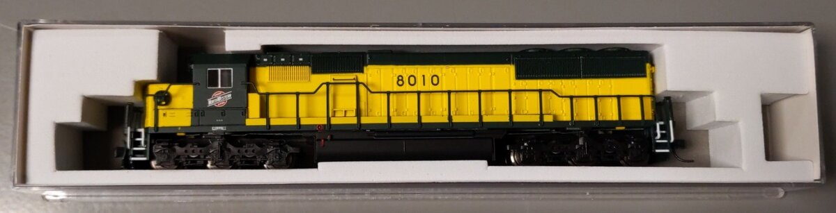 Atlas 40002638 N Chicago & North Western SD60 Diesel Locomotive #8010