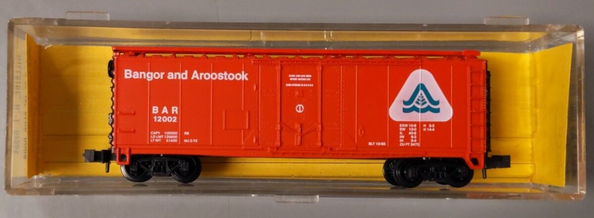 Atlas 3320 N Scale Bangor & Aroostook 40' Plug Door Boxcar #12002 LN/Box