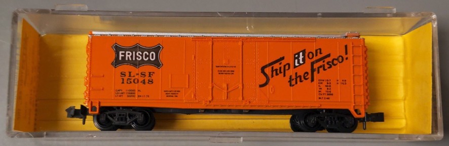 Atlas 3324 N Scale Frisco 40' Steel Plug Door Boxcar #15048 LN/Box