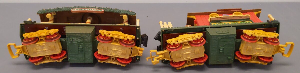 New Bright 380 G Scale Holiday Express Animated Steam Train Set EX