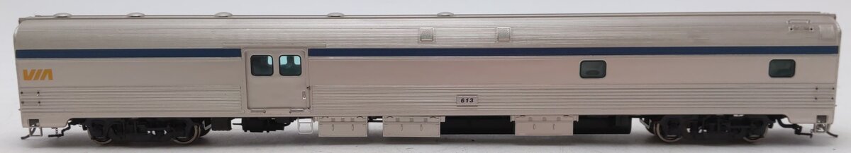 Rapido Trains 114014 HO VIA Rail Original Scheme Budd Baggage-Dorm Car #613