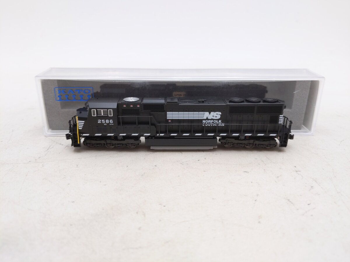 Kato 176-7614S N NS SD70M Flat Radiator Diesel Locomotive with DCC & Sound #2586 LN/Box
