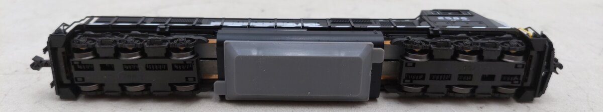 Kato 176-7614S N NS SD70M Flat Radiator Diesel Locomotive with DCC & Sound #2586 LN/Box