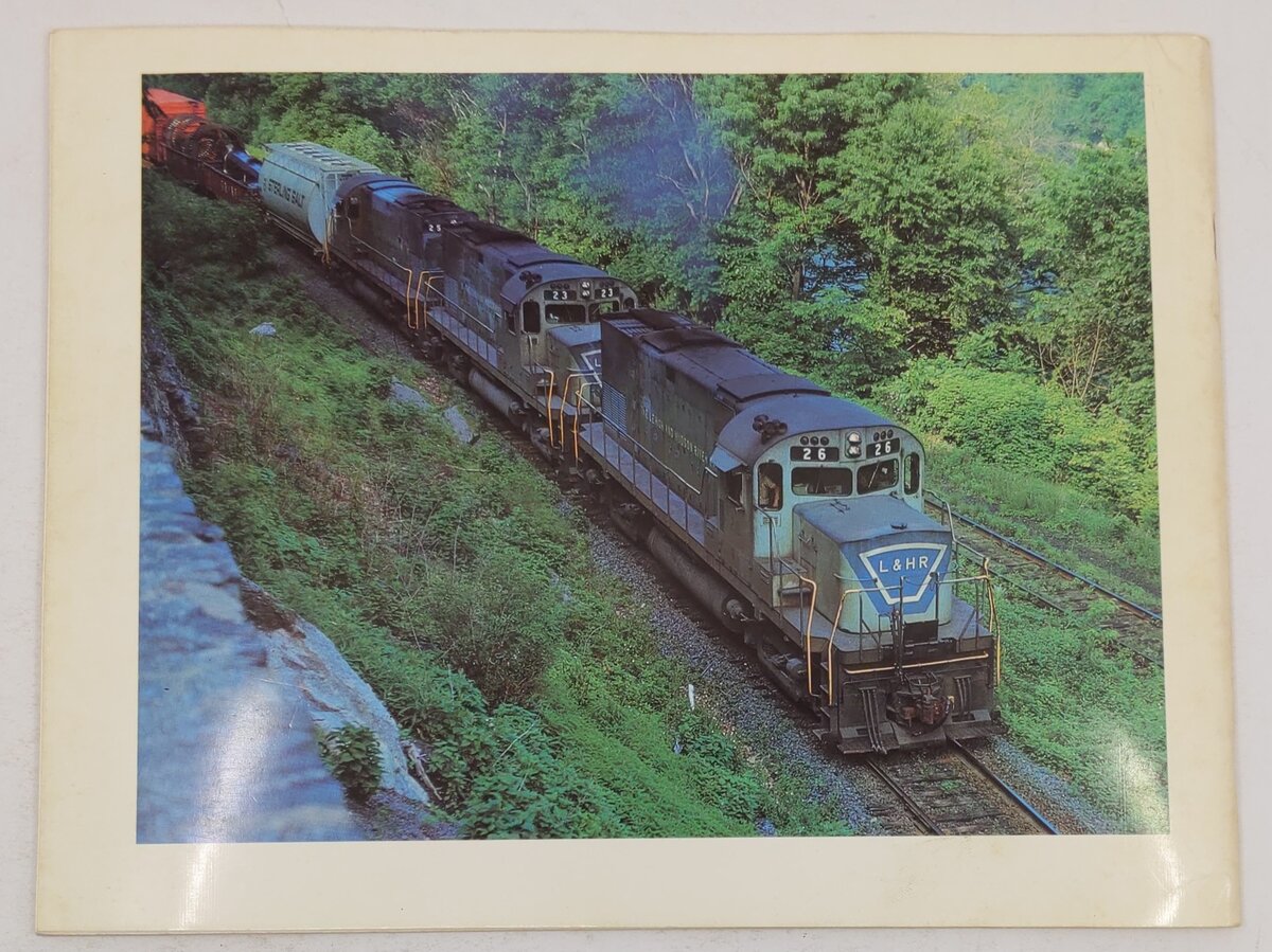 The Northeast Railroad Scene, Vol.2 Paperback Book By Bob Pennisi VG