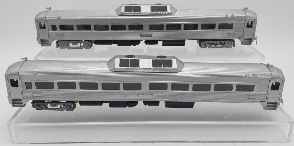 HO Scale Sante Fe Silver Ribbed Passenger Budd Cars [2] VG