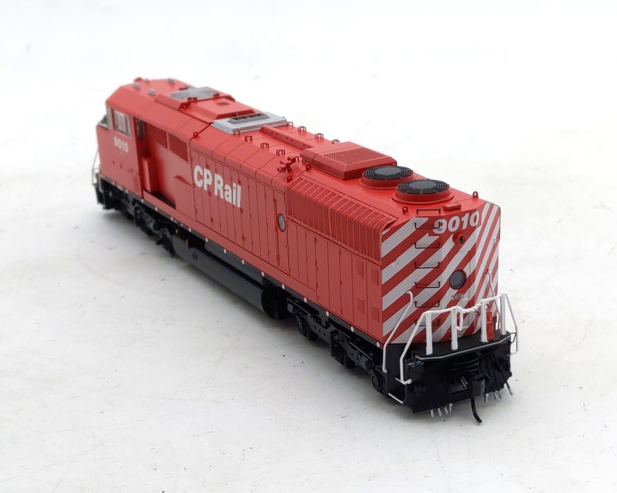 Bowser 24996 HO Scale CP Rail SD40-2F Diesel Locomotive #9010 w/ DCC & Sound