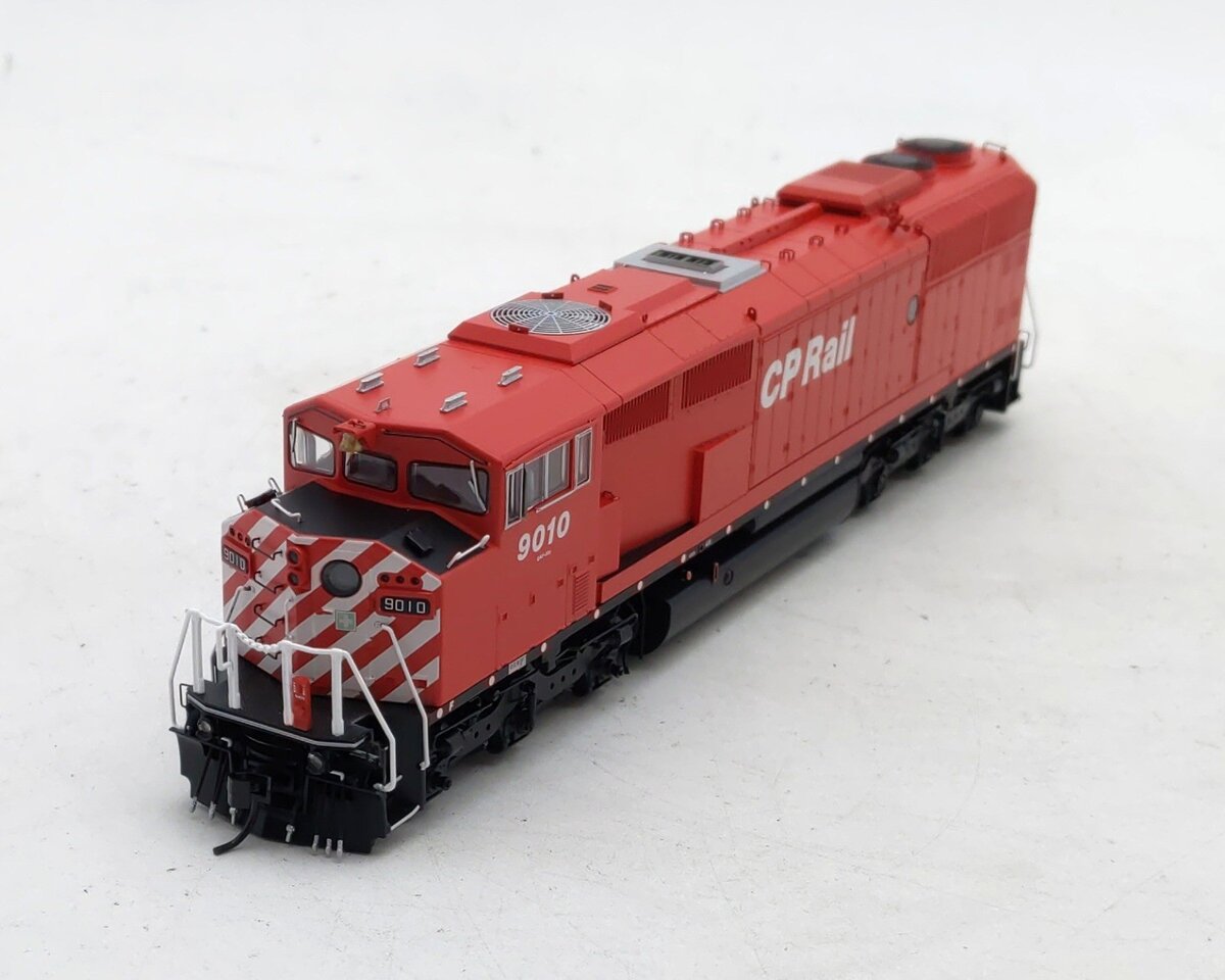 Bowser 24996 HO Scale CP Rail SD40-2F Diesel Locomotive #9010 w/ DCC & Sound