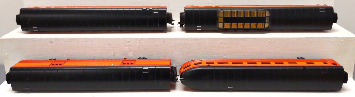 MTH 30-67576 O Southern Pacific 60' Streamline Passenger Car Set (Set of 4) EX/Box