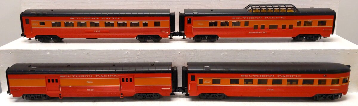 MTH 30-67576 O Southern Pacific 60' Streamline Passenger Car Set (Set of 4) EX/Box