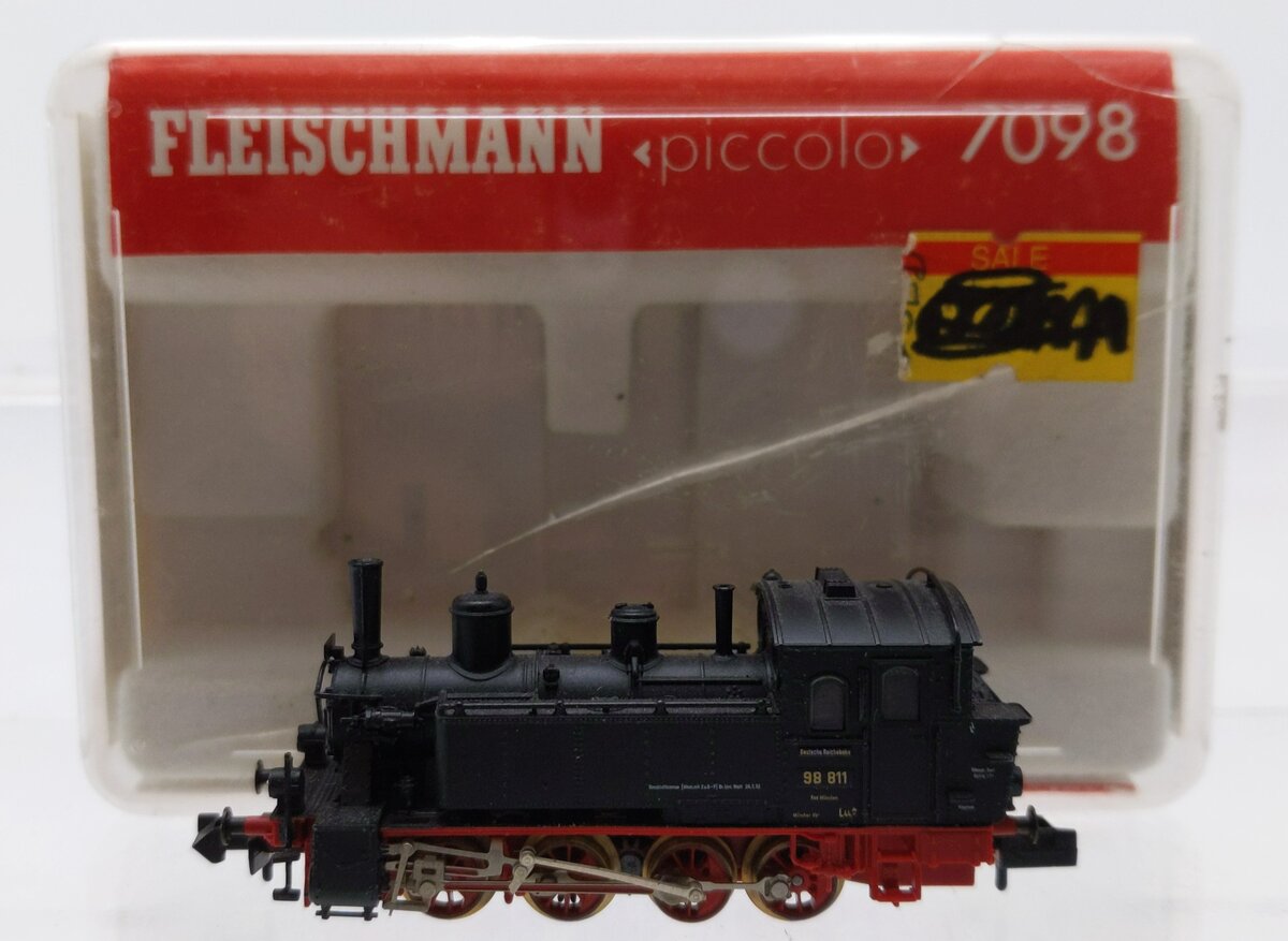 Fleischmann 7098 N Piccolo Deutsche Reichsbahn 0-8-0 Steam Locomotive #98811 EX/Box
