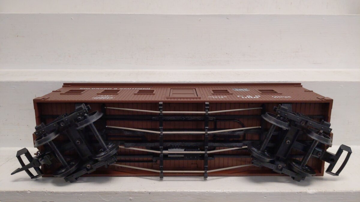 USA Trains R1847A G Brown Colorado & Southern Outfit Car #068