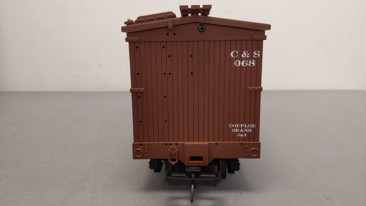 USA Trains R1847A G Brown Colorado & Southern Outfit Car #068