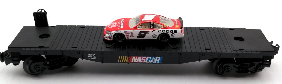 Lionel 6-26354 O Gauge Kasey Kahne Flatcar w/ Stock Car