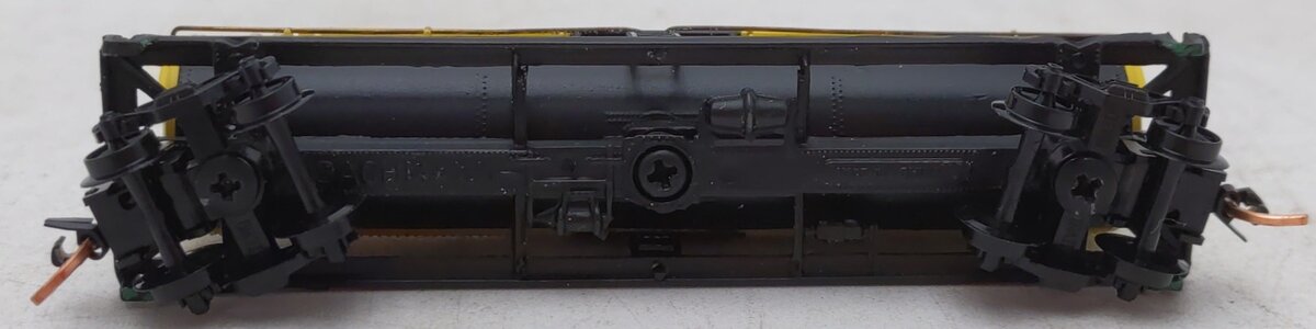 Bachmann 70186 N Scale GATX Corporation Tank Car #67925