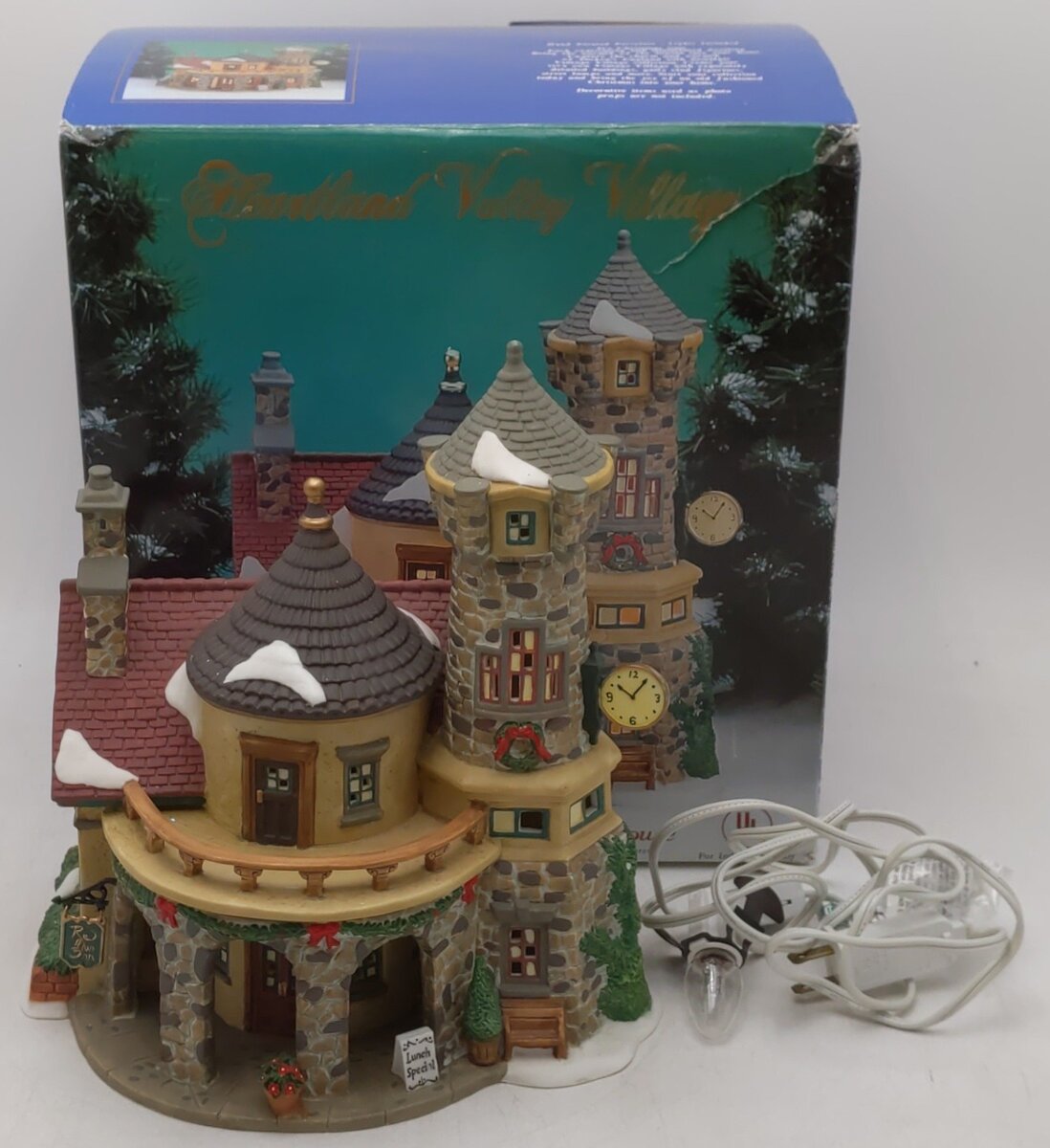 Heartland Valley Village Deluxe Porcelain Lighted House Red Lion Inn EX/Box