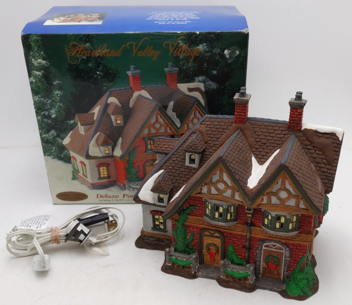 Heartland Valley Village Deluxe Porcelain Red Brick Tudor Lighted House EX/Box
