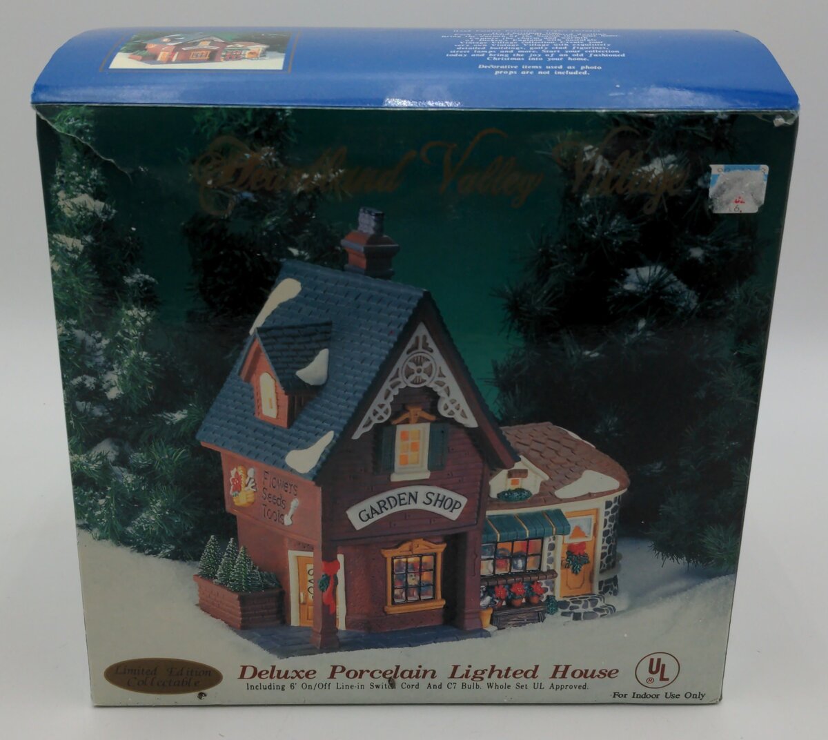 Heartland Valley Village Porcelain Garden House EX/Box