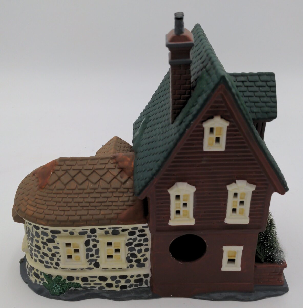 Heartland Valley Village Porcelain Garden House EX/Box