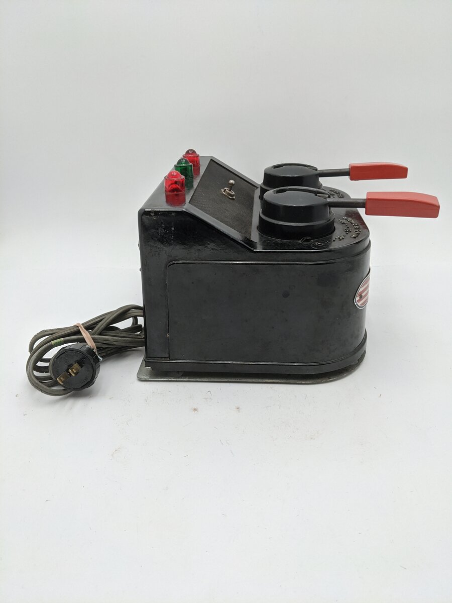 American Flyer 18B Vintage S 190 Watt Transformer - Runs 2 Trains VG