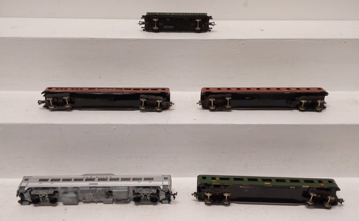 Fleischmann & Other Assorted HO Scale Passenger Cars [5] EX