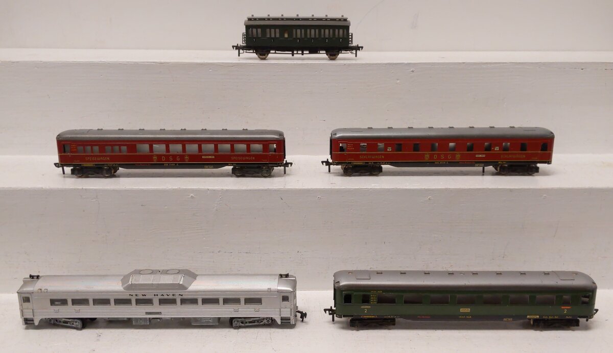 Fleischmann & Other Assorted HO Scale Passenger Cars [5] EX