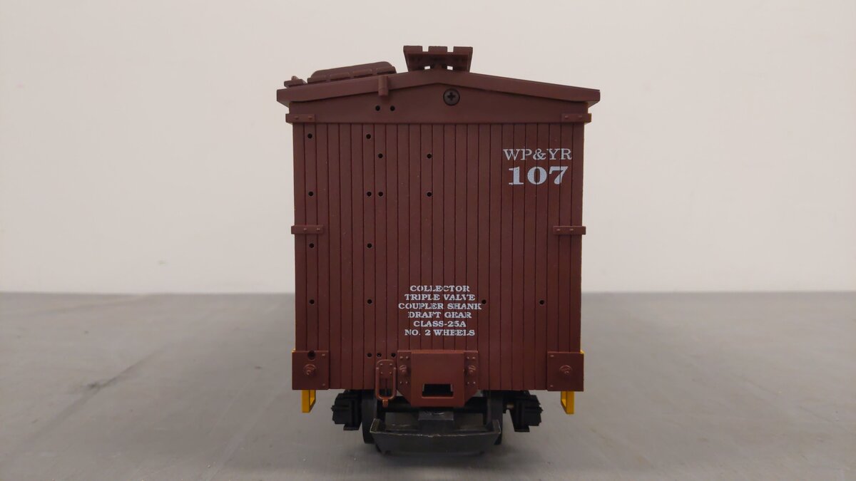 USA Trains R1922 G Scale White Pass & Yukon Wood Boxcar EX/Box