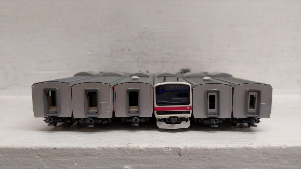 Kato 10-1495 N Scale 209-500 Series Keiyo Line Electric Locomotive Set EX/Box