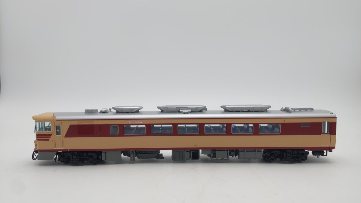Kato 1-607-1 HO Scale JNR Kiha 82 Series Passenger Car EX