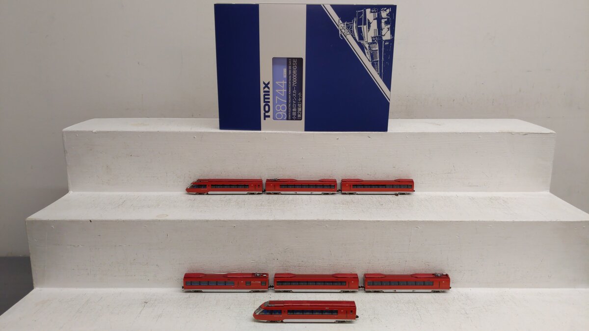 Tomix 98744 N Scale Odakyu Railway Romancecar Series 7000 GSE Set (Unit 2) EX/Box