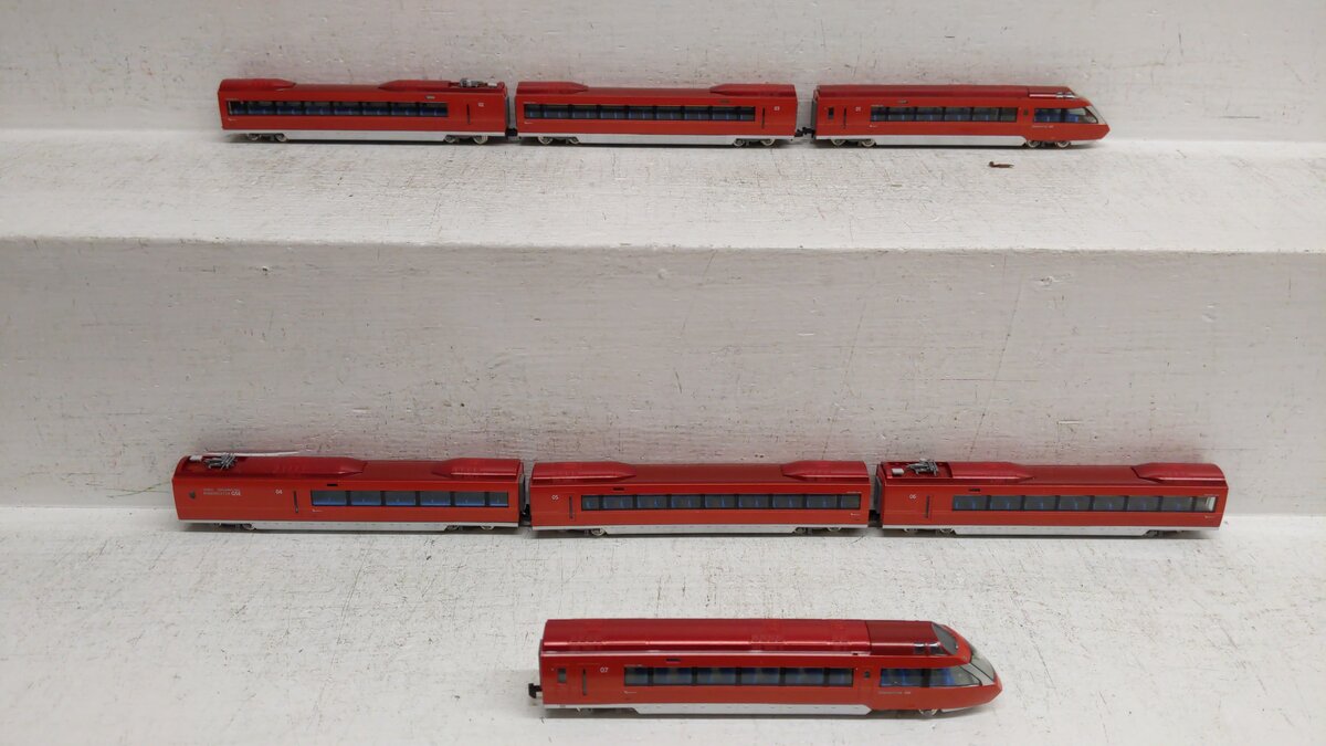 Tomix 98744 N Scale Odakyu Railway Romancecar Series 7000 GSE Set (Unit 2) EX/Box