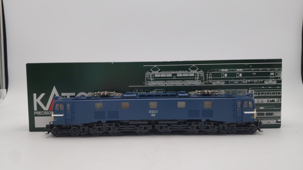 Kato 1-301 HO Scale EF58 Electric Locomotive #5847