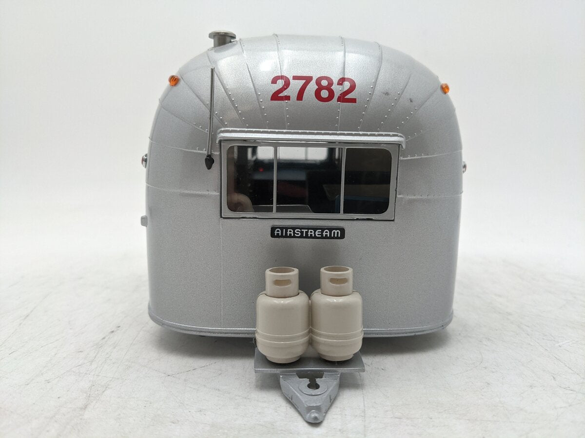 Motor City 2782 1:18 Scale Classics Airstream Trailer EX