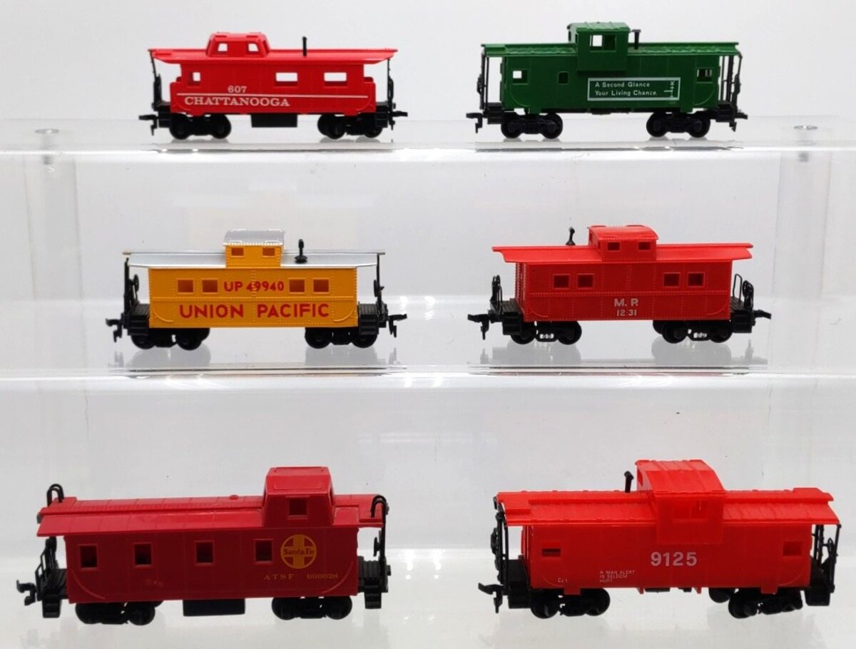 Bachmann/Tyco/Other HO Scale Caboose #49940,999628,607,1231,9125 [6] VG