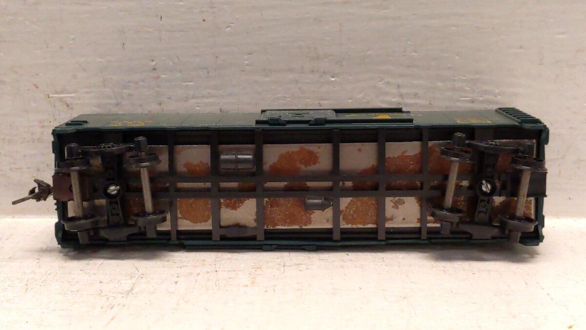 Custom HO Scale Assorted Freight Cars [11]