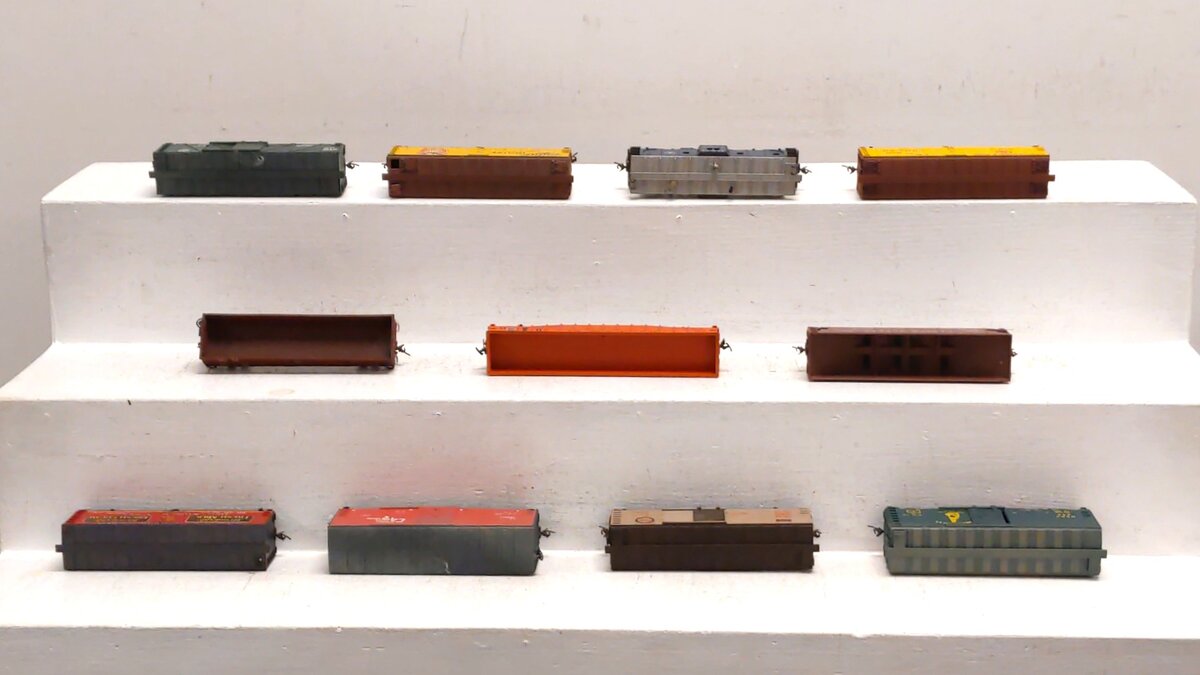 Custom HO Scale Assorted Freight Cars [11]