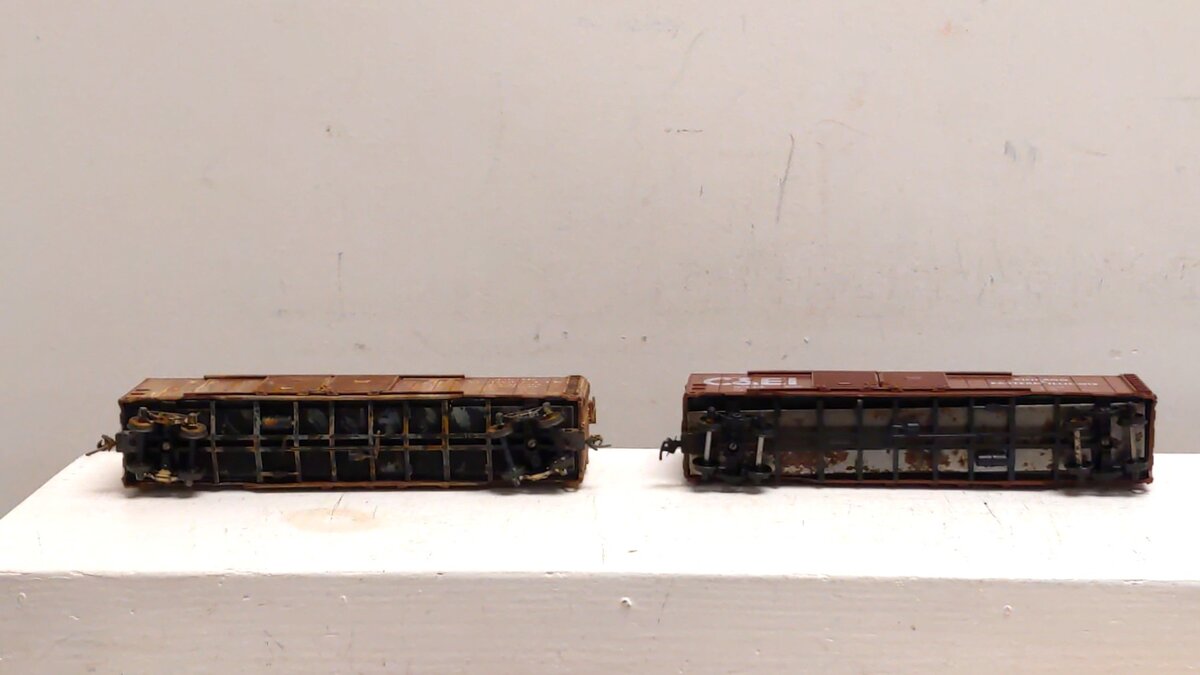 Custom HO Scale Assorted Freight Cars [10]
