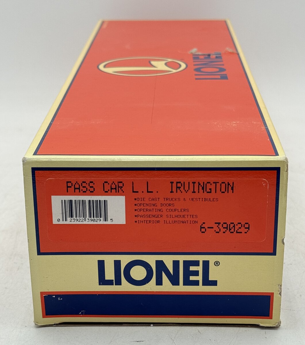 Lionel 6-39029 O Gauge Lionel Lines "Irvington" Madison Coach Car  #2625 VG/Box