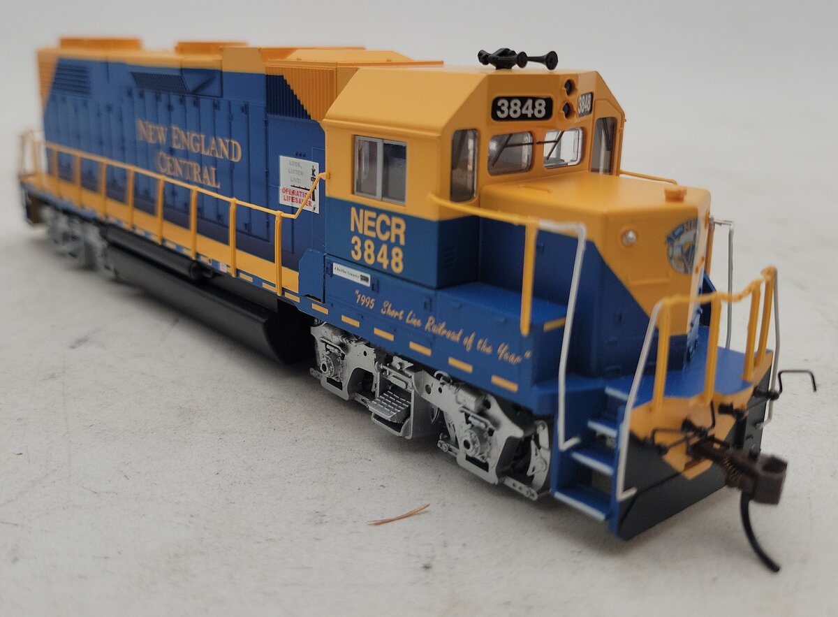 Bachmann 61711 HO New England Central EMD GP38-2 Diesel Locomotive #3848