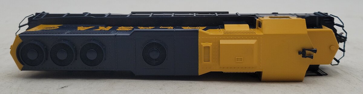 Bachmann 63510 HO Scale Alaska EMD GP40 Diesel Locomotive #3019