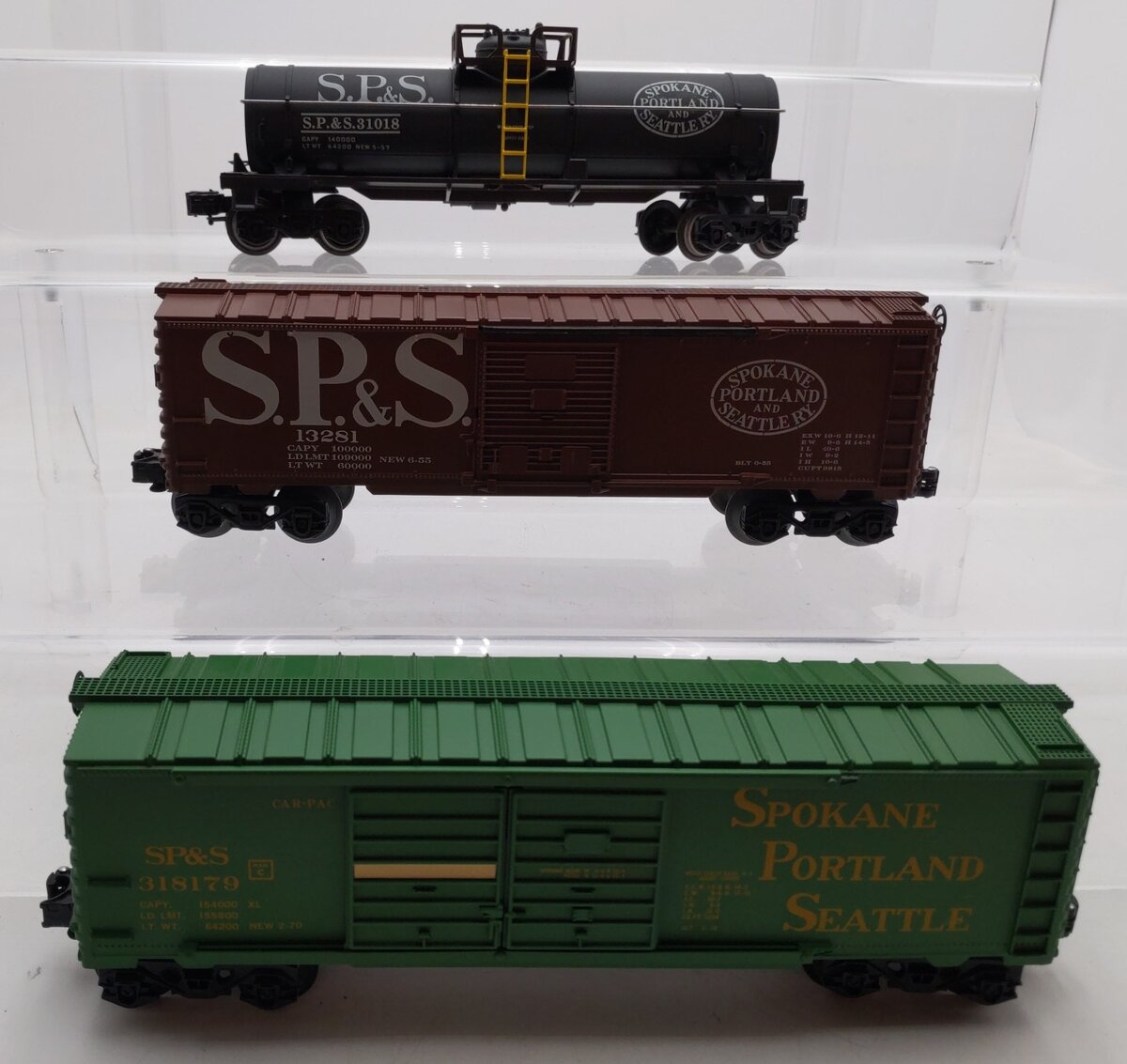 Lionel O Gauge Assorted Custom Freight Cars [3]