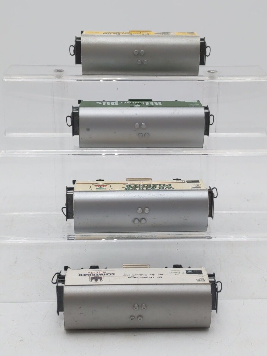 Marklin HO Scale Assorted Freight Cars [4] VG