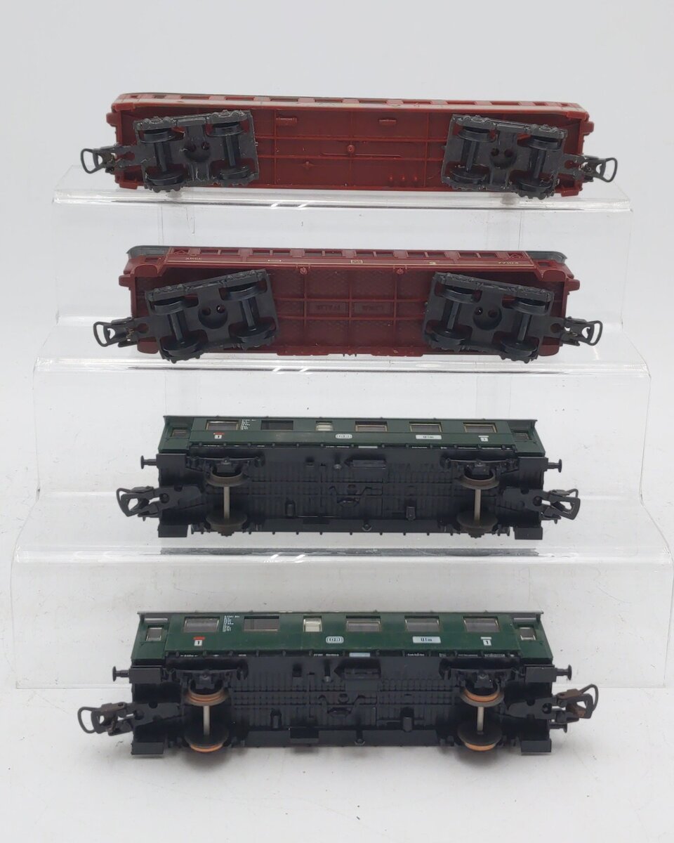 Lima HO Scale Assorted Passenger Cars [4] VG