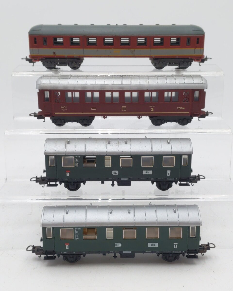 Lima HO Scale Assorted Passenger Cars [4] VG