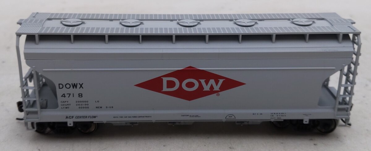 Atlas 20001893 HO Dow Chemical ACF 3560 Covered Hopper #4718