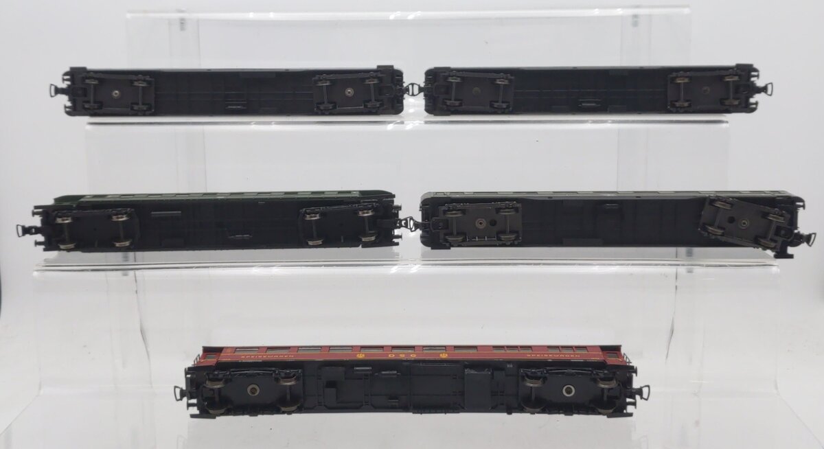Liliput HO Scale Assorted Passenger Cars [5] VG