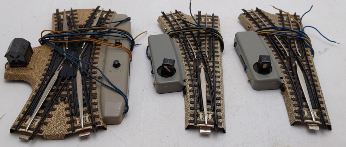 Marklin HO Crossing Track and Switch Turnouts (3) VG