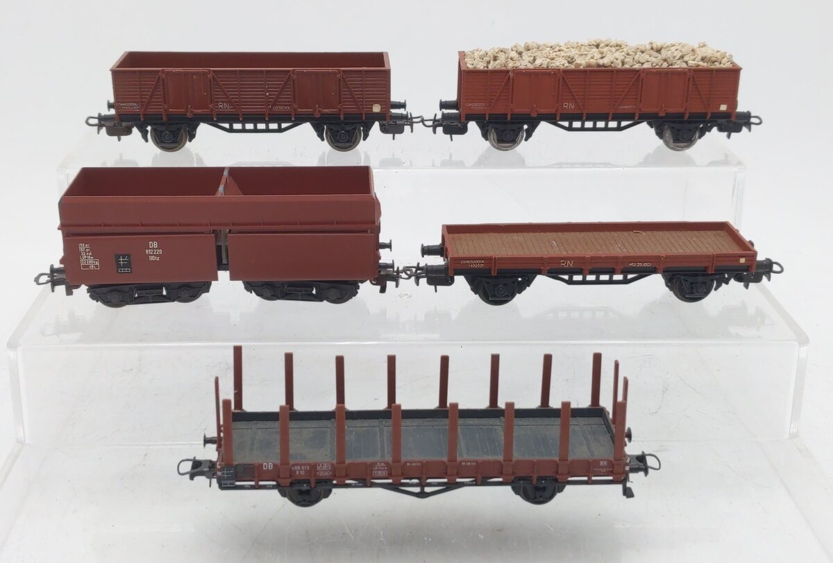 Electrotren & Others HO Scale Assorted Freight Cars [5] VG