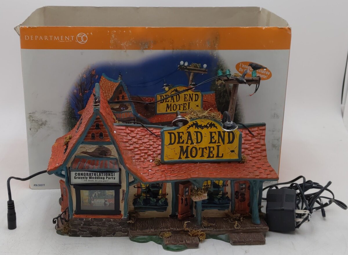 Dept 56 56.55377 Snow Village Halloween Dead End Motel Ceramic Building EX/Box